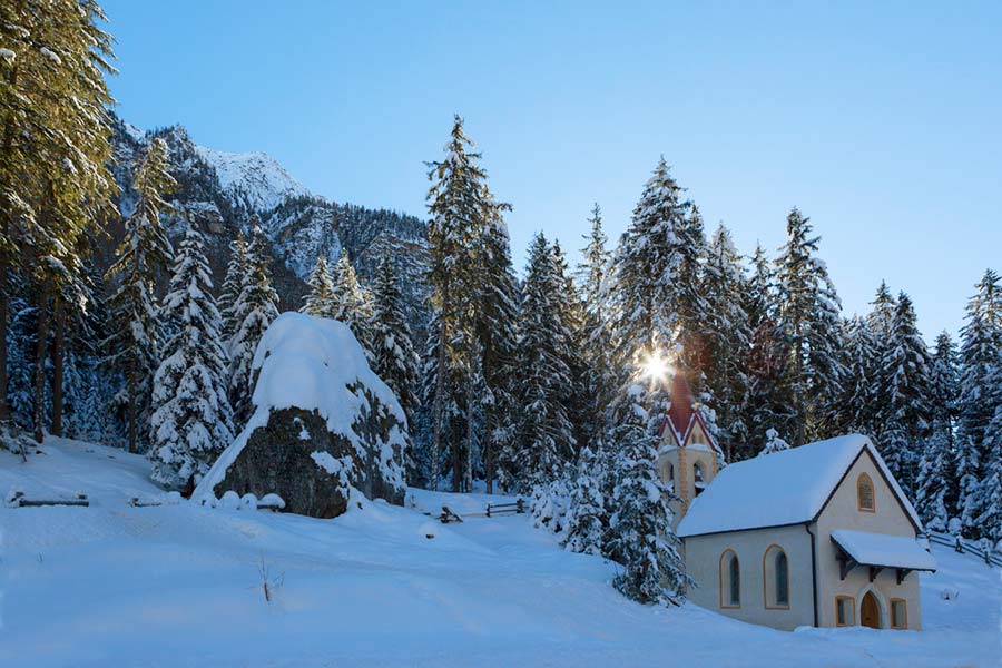 Maria in der Schmelz im Winter